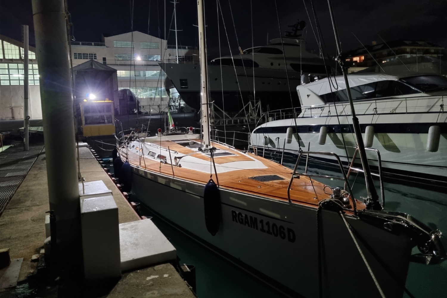 cantieri navali carm banchina ormeggio porto lavagna