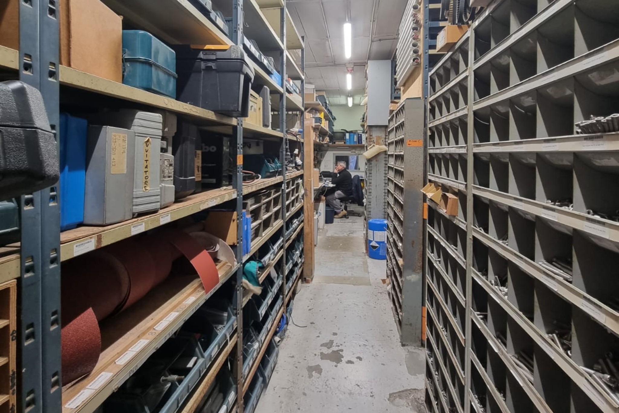 cantieri navali carm refitting magazzino