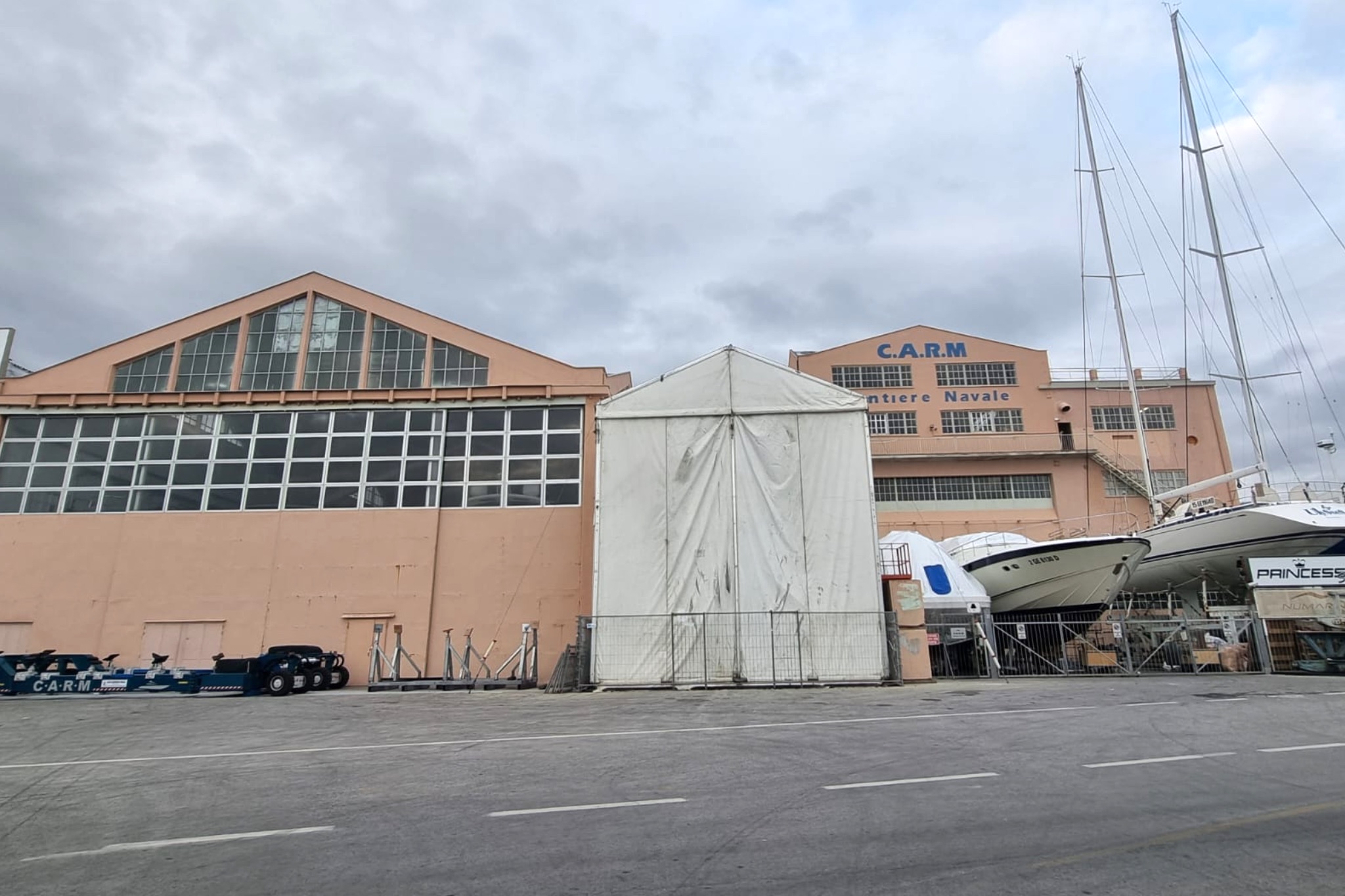 cantieri navali carm capannone verniciatura